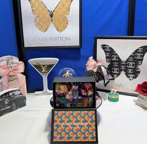 Kurt Geiger ShoreDitch Extra Small Crossbody - Patent Leather W/ Jewels Print